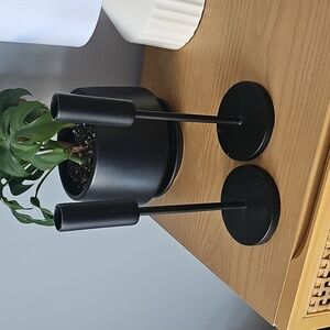 Set of 2 black taper candle holders
